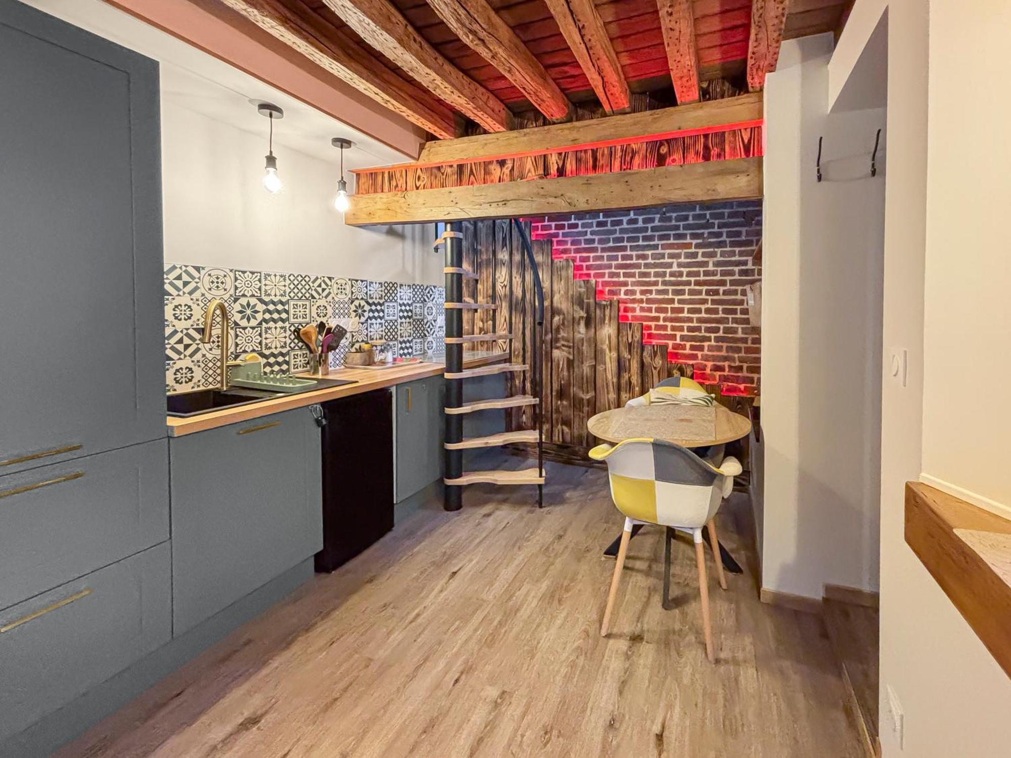 Duplex Cosy Avec Netflix & Amazon Prime Daire Beauvais Dış mekan fotoğraf